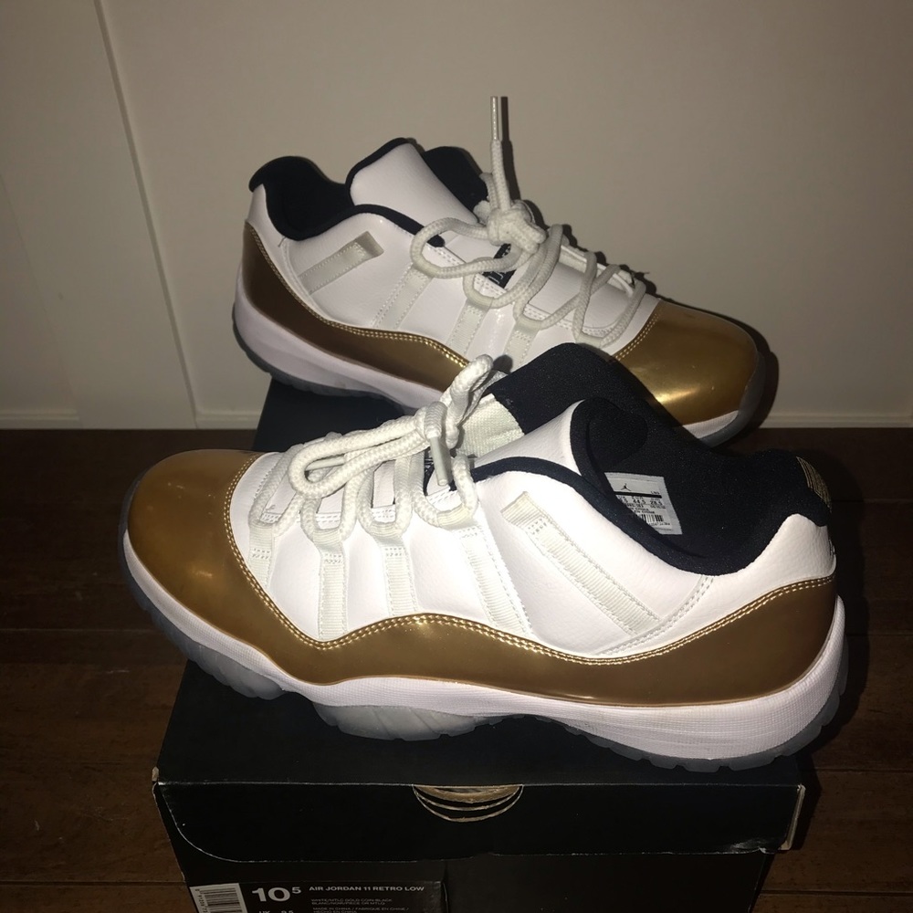 Air Jordan Retro 11 Low Closing Ceremony